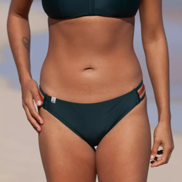 INASKA FREE Bikinislip dunkelgrün (78% Polyamid ECONYL®, 22% Elasthan)